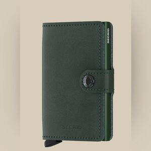 Secrid Green Leather MiniWallet and Cardholder